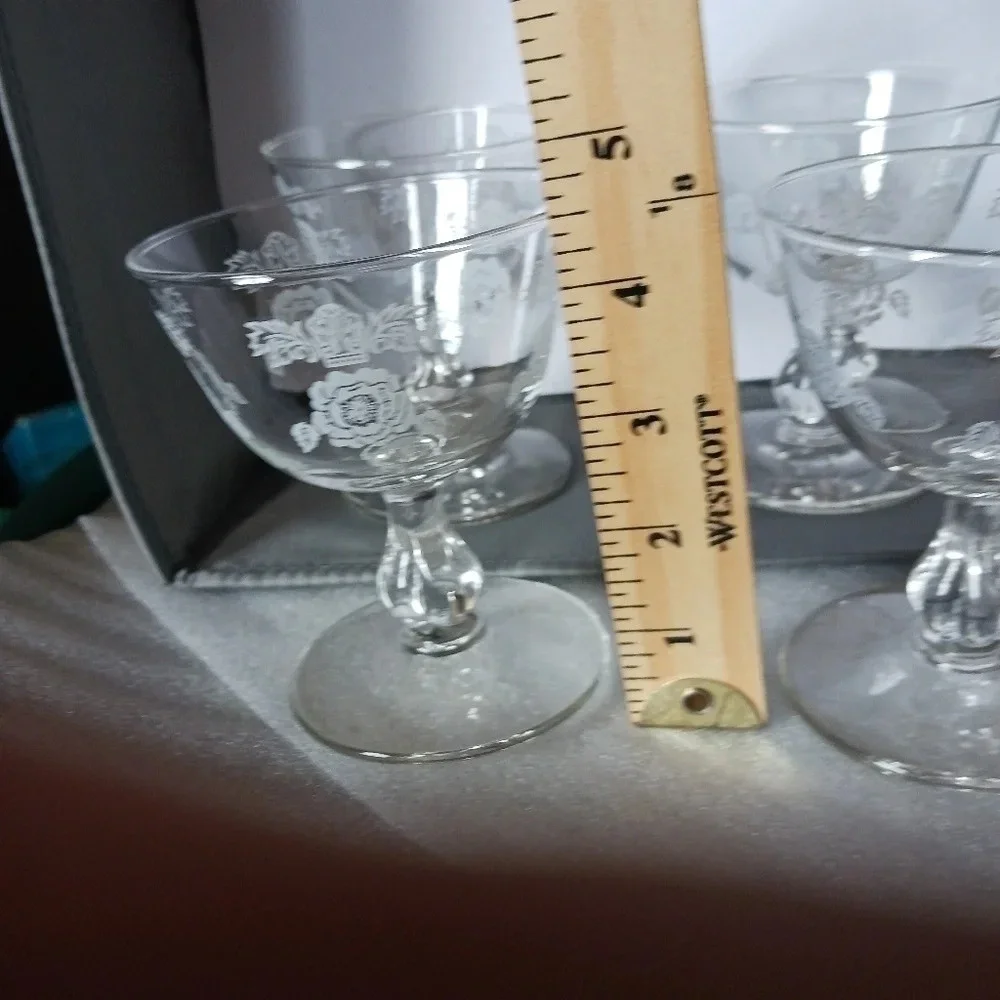 -Homer laughlin china glassware set of 4